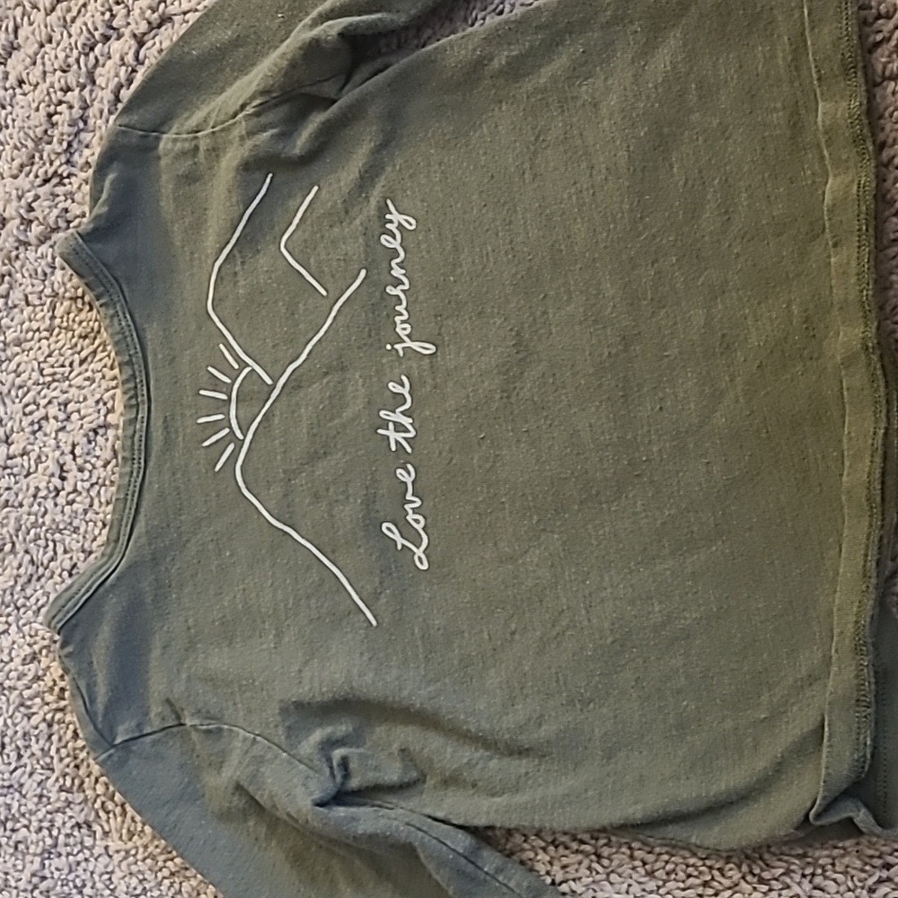 Little Co. by Lauren Conrad Love the Journey long sleeved shirt 🖤